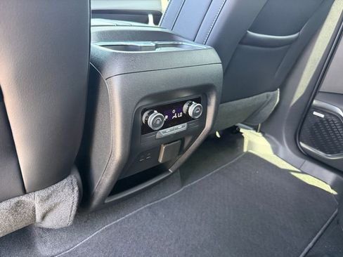 New 2026 Buick Enclave Sport Touring w/ Power Package FWD image 20