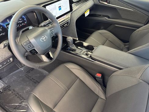 New 2026 Toyota Camry XLE AWD/4WD image 10