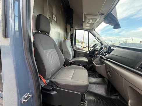 Used 2020 Ford Transit 250 148 High Roof Extended RWD image 17