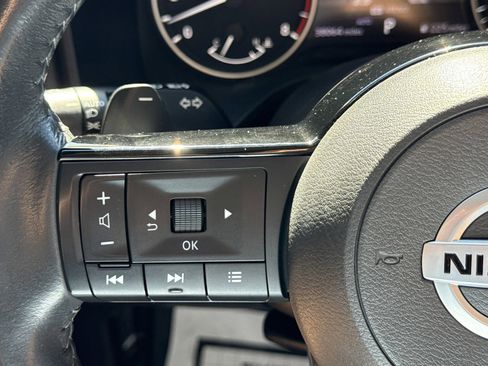 Used 2021 Nissan Rogue SL w/ Premium Package image 22