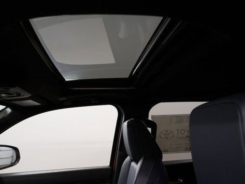 New 2026 Toyota 4Runner 4WD image 12