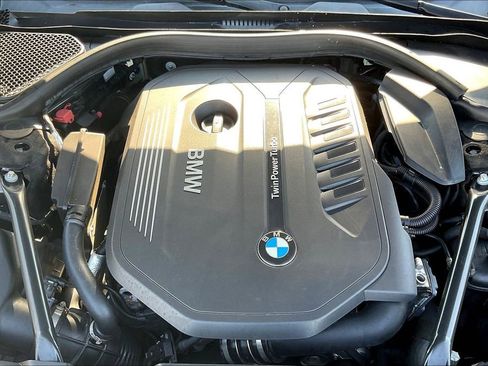Used 2017 BMW 740i RWD image 29