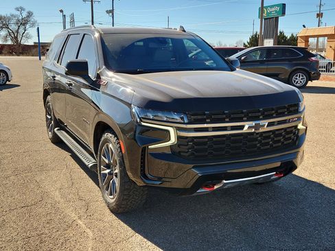 Used 2021 Chevrolet Tahoe Z71 w/ Z71 Off-Road Package image 6