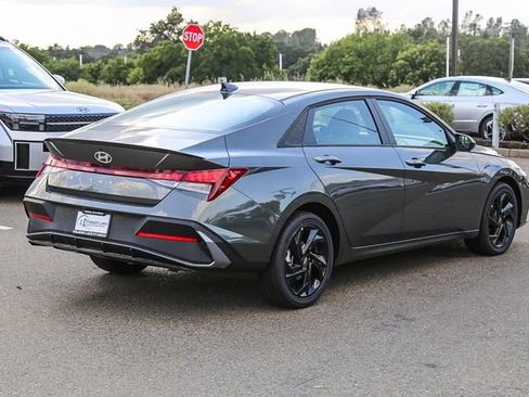 New 2026 Hyundai Elantra Sport FWD image 5