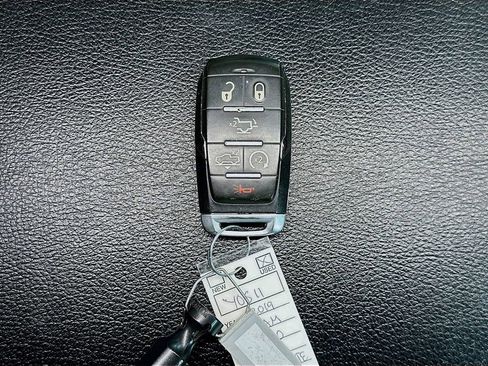 Used 2019 RAM 1500 Limited image 34