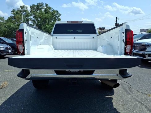 Used 2024 GMC Sierra 3500 Pro w/ Convenience Package AWD/4WD image 16