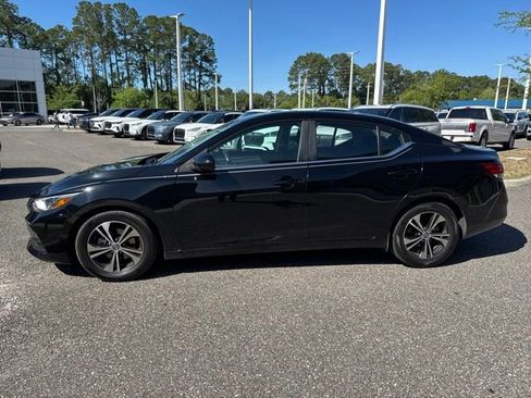 Used 2021 Nissan Sentra SV FWD image 13