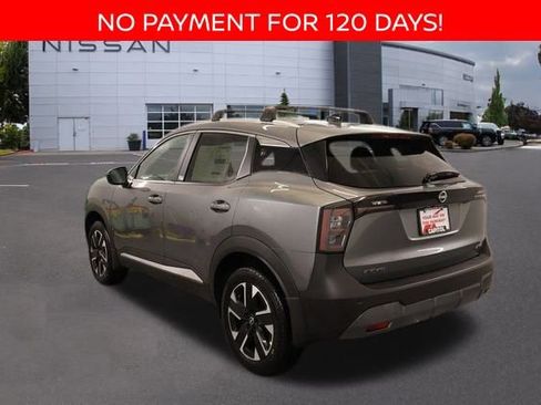 New 2026 Nissan Kicks SV w/ SV Premium Package image 4