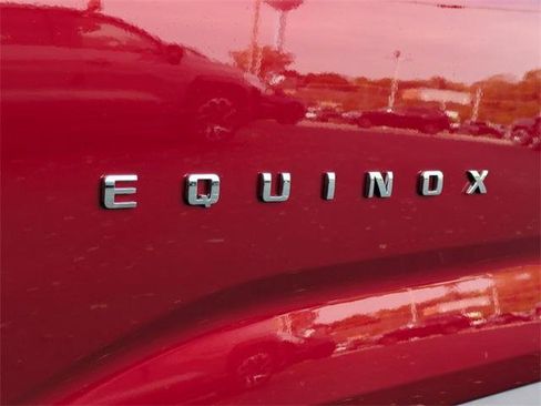 New 2026 Chevrolet Equinox LT image 33