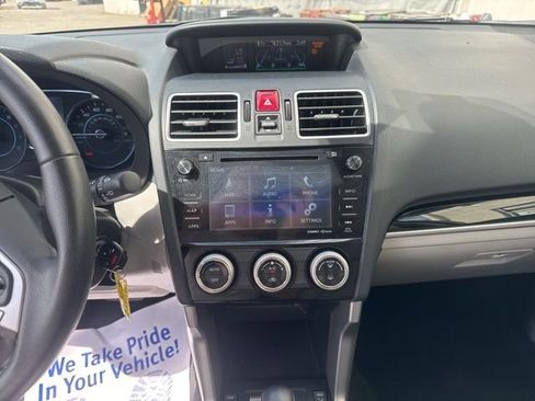 Used 2017 Subaru Forester 2.5i Limited AWD/4WD image 14