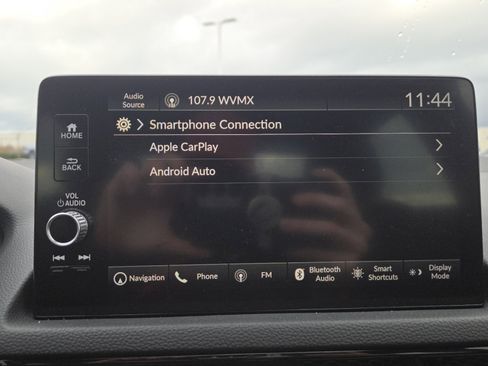 Used 2022 Honda Civic Touring image 6