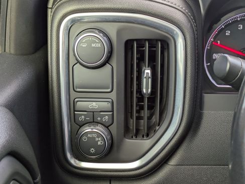 Used 2021 Chevrolet Silverado 1500 LT w/ Texas Edition Plus image 23