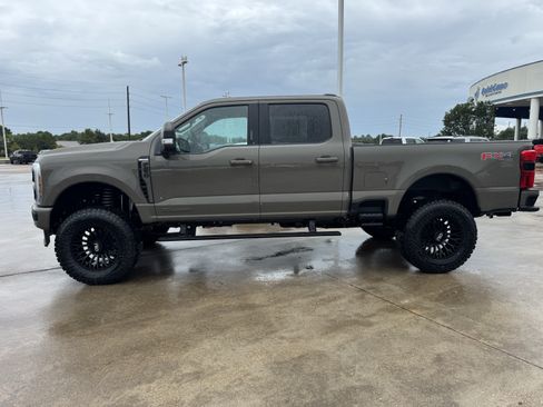New 2026 Ford F250 King Ranch w/ Chrome Package AWD/4WD image 5