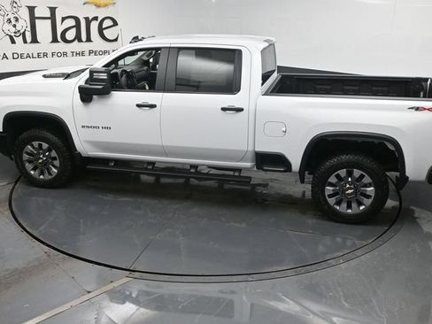 New 2026 Chevrolet Silverado 2500 Custom w/ Custom Convenience Package AWD/4WD image 20