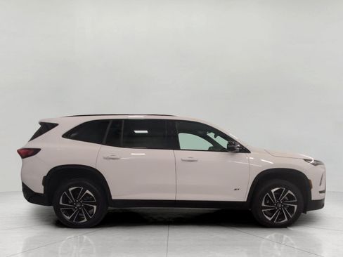 Used 2026 Buick Enclave Sport Touring AWD/4WD image 11