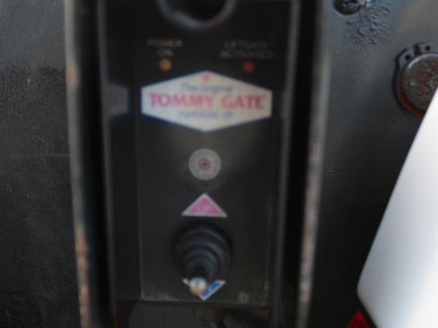 Used 2006 Ford F350 XL image 8