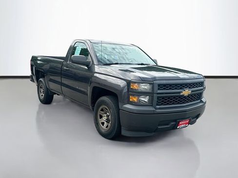 Used 2014 Chevrolet Silverado 1500 W/T RWD image 3