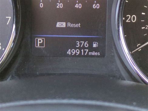 Used 2020 Nissan Rogue SV w/ Sun & Sound Touring Package image 21