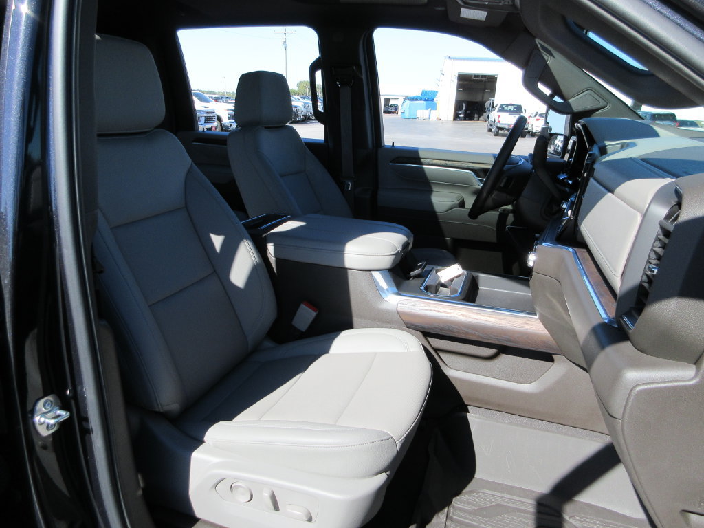 Certified 2025 GMC Sierra 2500 SLT w/ SLT Premium Package AWD/4WD image 24