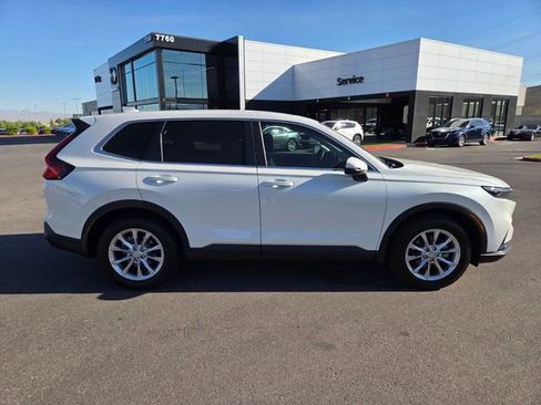 Used 2024 Honda CR-V EX image 7