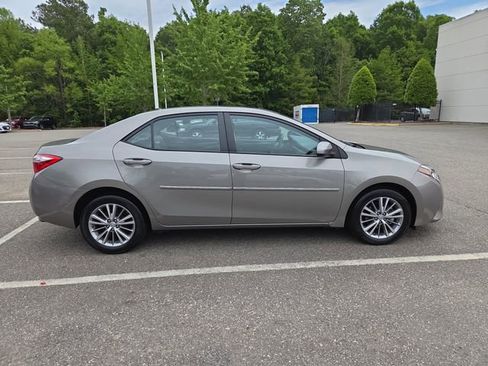 Used 2014 Toyota Corolla LE Premium w/ Driver Convenience Package FWD image 2