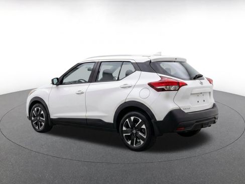 Used 2026 Nissan Kicks SV w/ Cold Weather Package AWD/4WD image 5