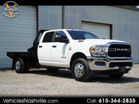 Used 2024 RAM 3500 SLT w/ Quick Order Package 2YG SLT AWD/4WD image 1