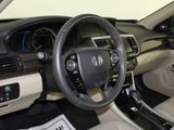 Used 2017 Honda Accord EX-L image 4