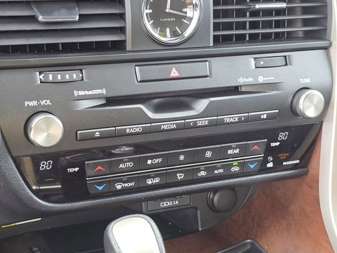 Certified 2021 Lexus RX 450hL AWD w/ Premium Package image 31