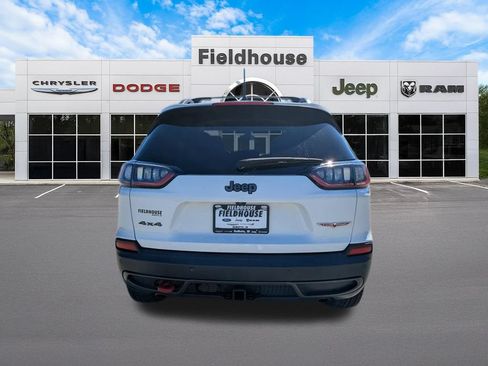 Used 2019 Jeep Cherokee Trailhawk w/ Cold Weather Group AWD/4WD image 13