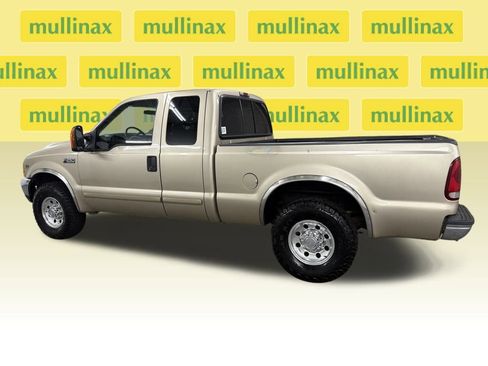 Used 2001 Ford F250 XLT image 9
