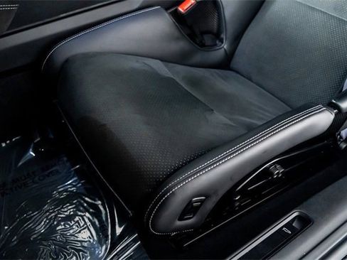 Used 2024 Porsche 911 GT3 image 30