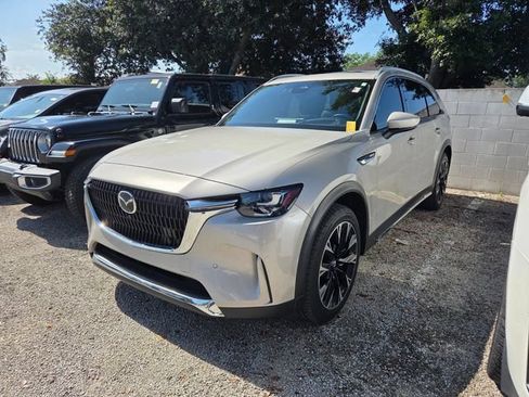 Used 2024 MAZDA CX-90 Plug-In Hybrid w/ Premium Plus AWD/4WD image 3