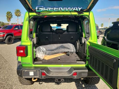 New 2025 Jeep Wrangler Unlimited Rubicon 392 image 7