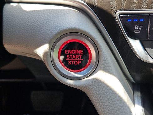 Certified 2021 Honda Accord Touring image 18