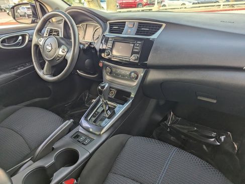Used 2017 Nissan Sentra SR image 13