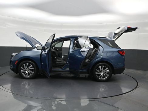 Used 2024 Chevrolet Equinox Premier FWD image 33