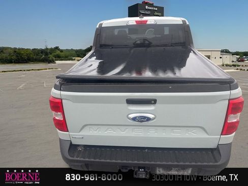 Used 2024 Ford Maverick XL image 11