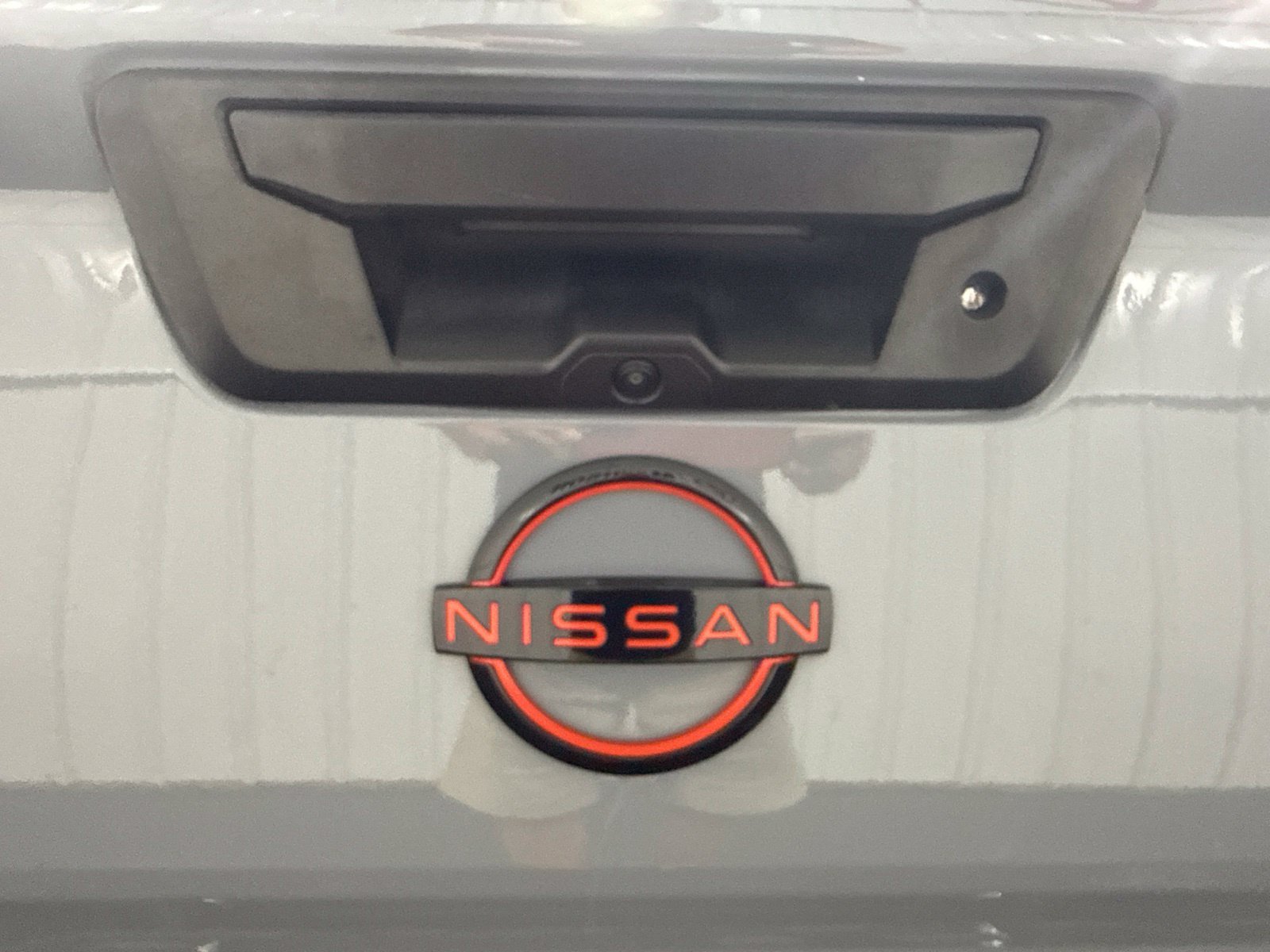 Used 2022 Nissan Frontier PRO-4X w/ Off-Road Protection Package AWD/4WD image 47