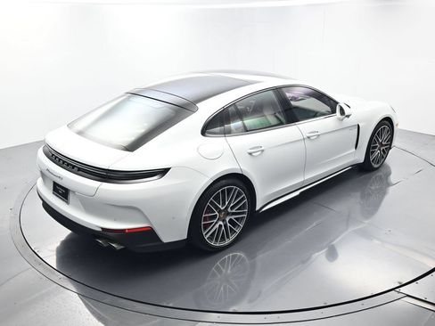Certified 2025 Porsche Panamera 4S AWD/4WD image 41