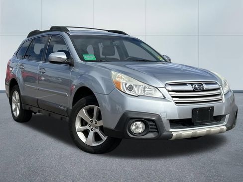 Used 2013 Subaru Outback 2.5i Limited image 32
