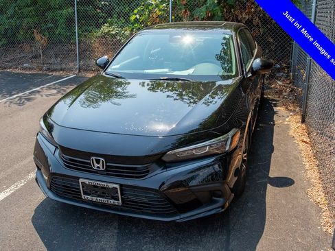 Used 2024 Honda Civic EX image 1