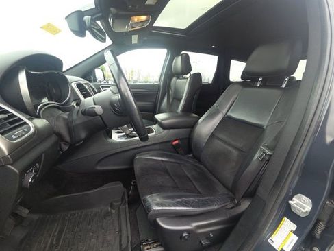Used 2018 Jeep Grand Cherokee Altitude image 26
