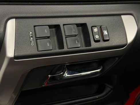 Used 2021 Toyota 4Runner SR5 Premium w/ Moonroof Package AWD/4WD image 21