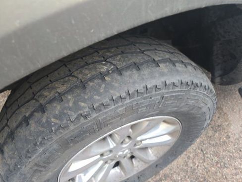 Used 2015 RAM 1500 Laramie w/ Convenience Group image 3