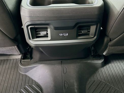 Used 2025 Chevrolet Silverado 1500 LT Trail Boss w/ LT Trail Boss Premium Package AWD/4WD image 26