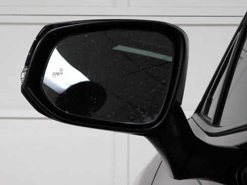 Used 2020 Toyota RAV4 TRD Off-Road w/ TRD Off-Road Weather Package AWD/4WD image 25