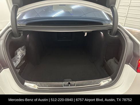 Used 2025 Mercedes-Benz S 580 4MATIC Sedan image 25