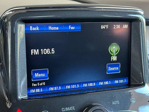 Used 2013 Chevrolet Volt Premium w/ Premium Trim Package image 17