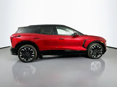 New 2026 Chevrolet Blazer EV RS image 9